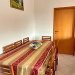 Villa Joli - 3 X Spacious Houses With Yard & Parking In Central Vlore * Влёра