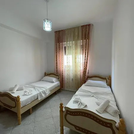 Joli - 120sqm - 3 Bedroom - 2 Baths House With Yard & Parking In Дом отдыха *