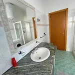 Villa Joli - 3 X Spacious Houses With Yard & Parking In Central Vlore *