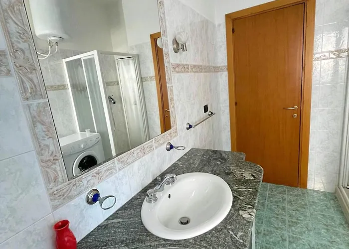 Joli - 120sqm - 3 Bedroom - 2 Baths House With Yard & Parking In *